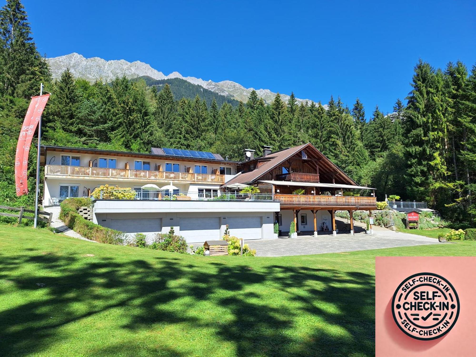 Sweet Cherry - Boutique & Guesthouse Tyrol Innsbruck Extérieur photo