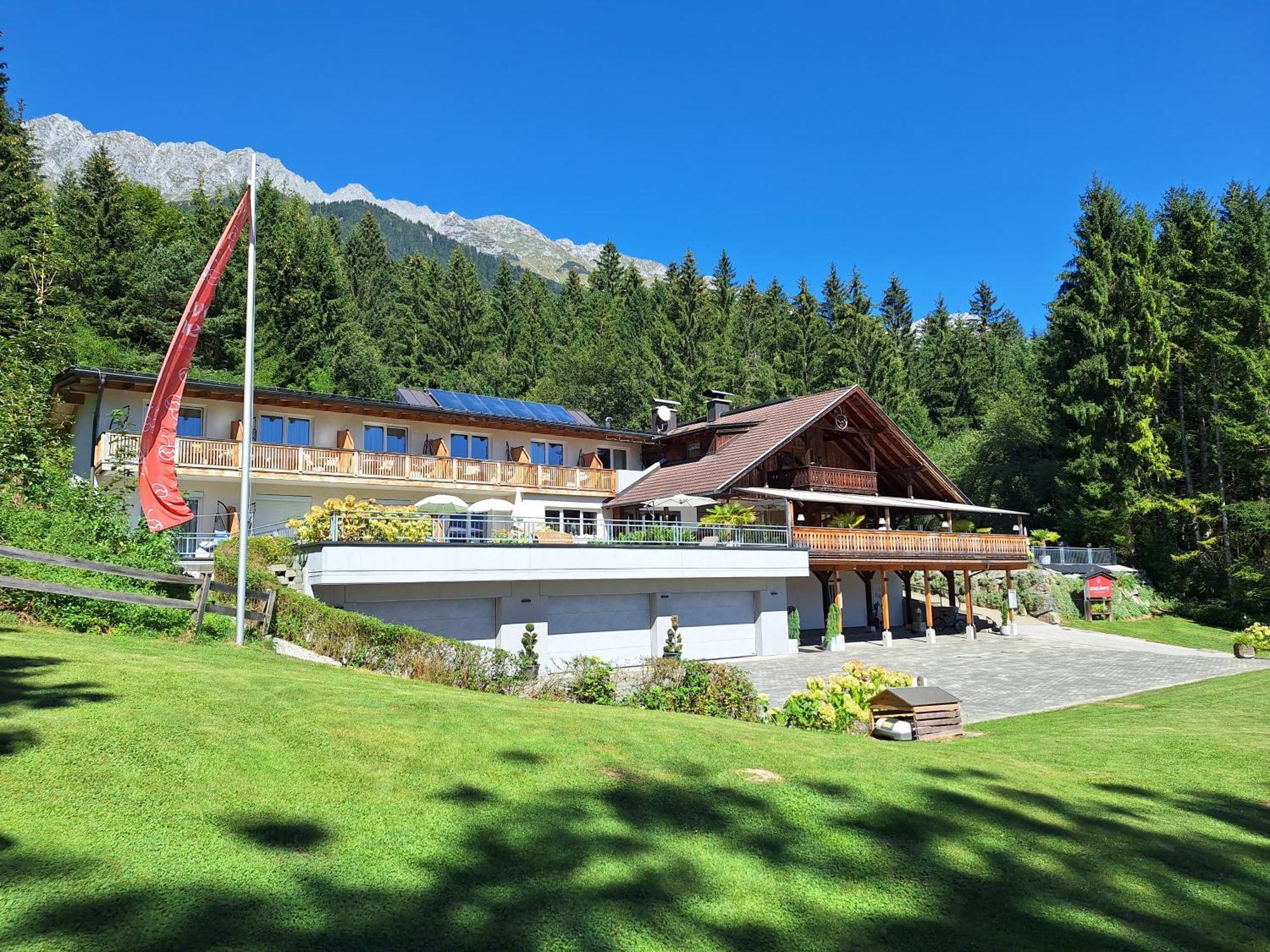 Sweet Cherry - Boutique & Guesthouse Tyrol Innsbruck Extérieur photo